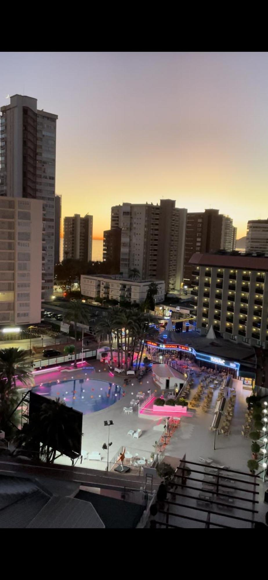 ベニドルムApartamento Provima Mallorca By Gestalturアパートメント エクステリア 写真